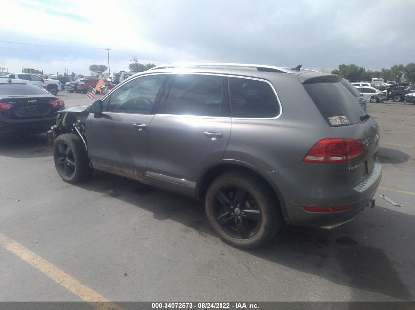 2014 VOLKSWAGEN TOUAREG SPORT W/NAV WVGEP9BP5ED008767