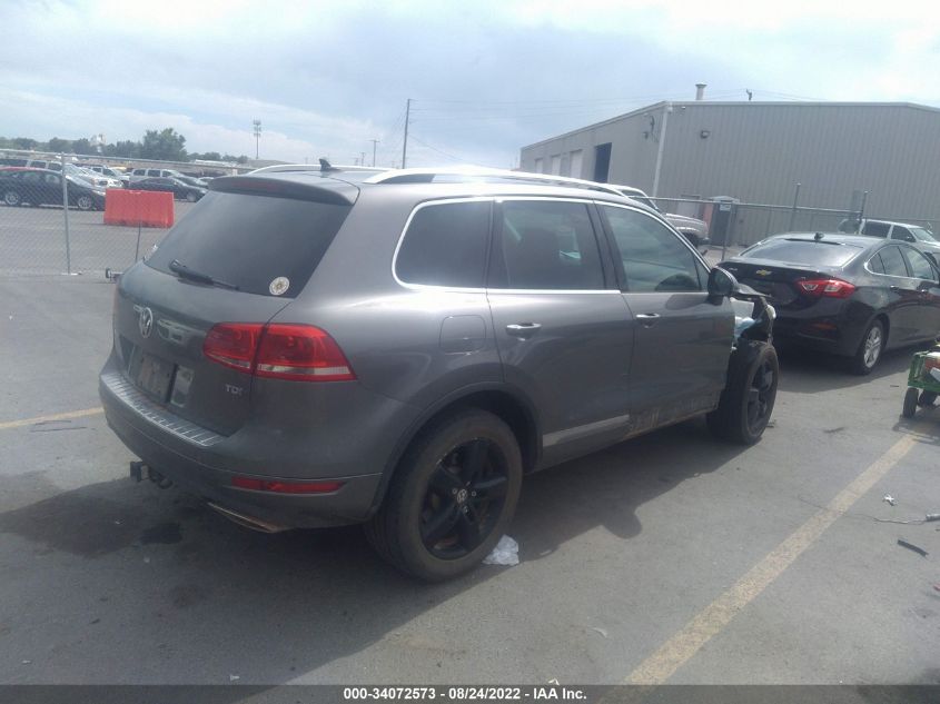 2014 VOLKSWAGEN TOUAREG SPORT W/NAV WVGEP9BP5ED008767