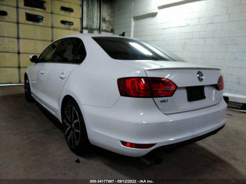 2013 VOLKSWAGEN GLI AUTOBAHN W/NAV 3VW5A7AJ8DM399307