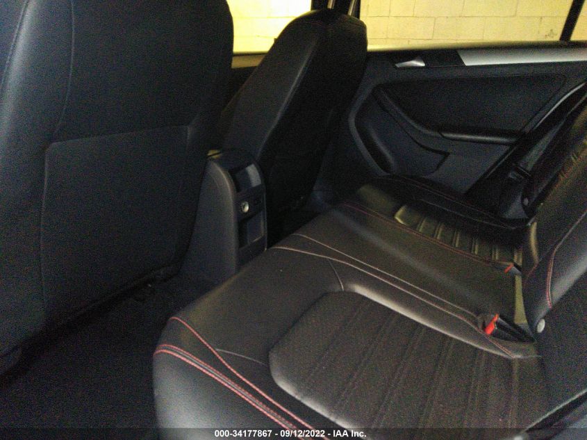 2013 VOLKSWAGEN GLI AUTOBAHN W/NAV 3VW5A7AJ8DM399307