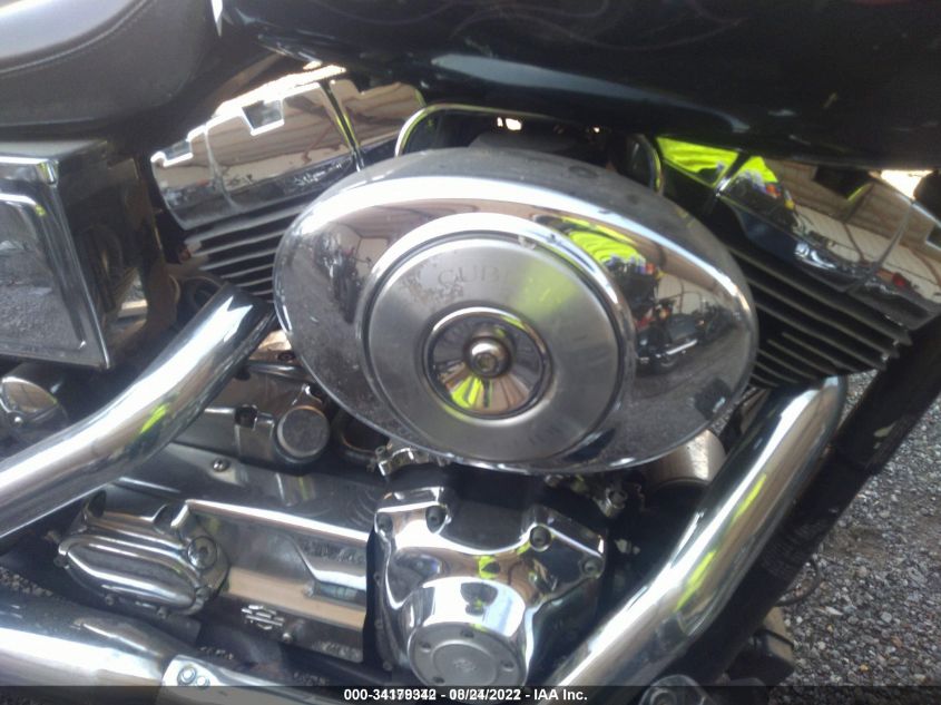 2001 HARLEY-DAVIDSON FXDWG 1HD1GEV171Y324062