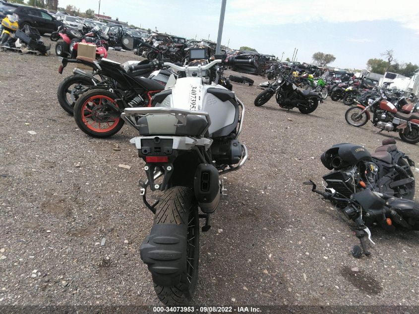 2016 BMW R1200 GS ADVENTURE WB10A1209GZ664820