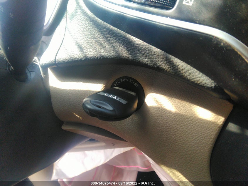 VIN 1C4PJLCB1KD247629 2019 JEEP CHEROKEE LATITUDE