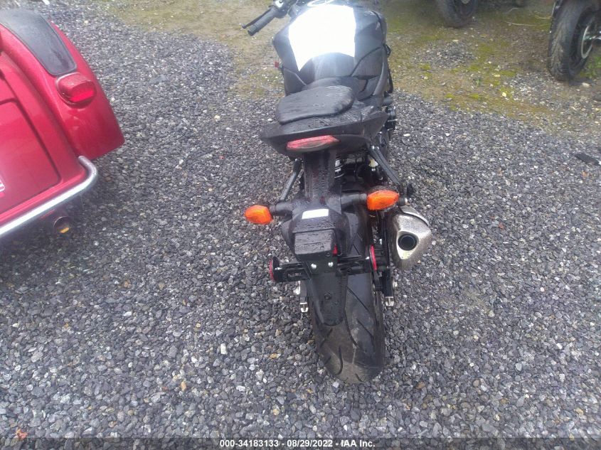 2022 SUZUKI GSX-S750 M/Z JS1C533B0N7100329