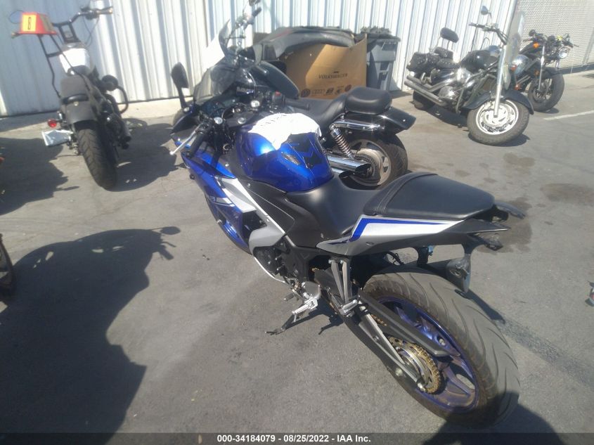 2017 YAMAHA YZFR3 MH3RH06Y3HK016322