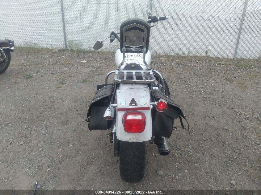 2011 HARLEY-DAVIDSON FXDC 1HD1GV412BC317570