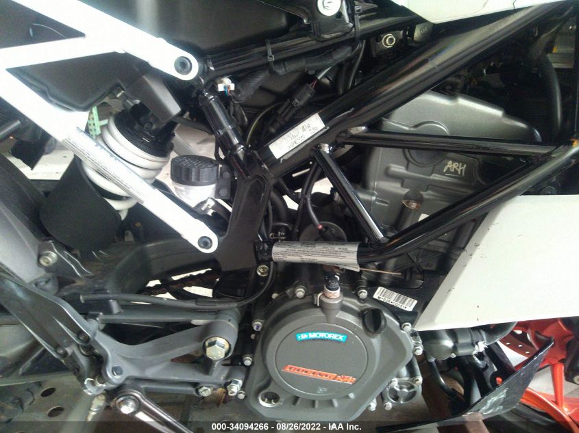 2021 KTM 200 DUKE MD2JPC408MC031541