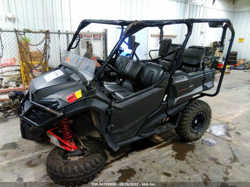 2017 HONDA SXS1000 M5 1HFVE04T6H4100738