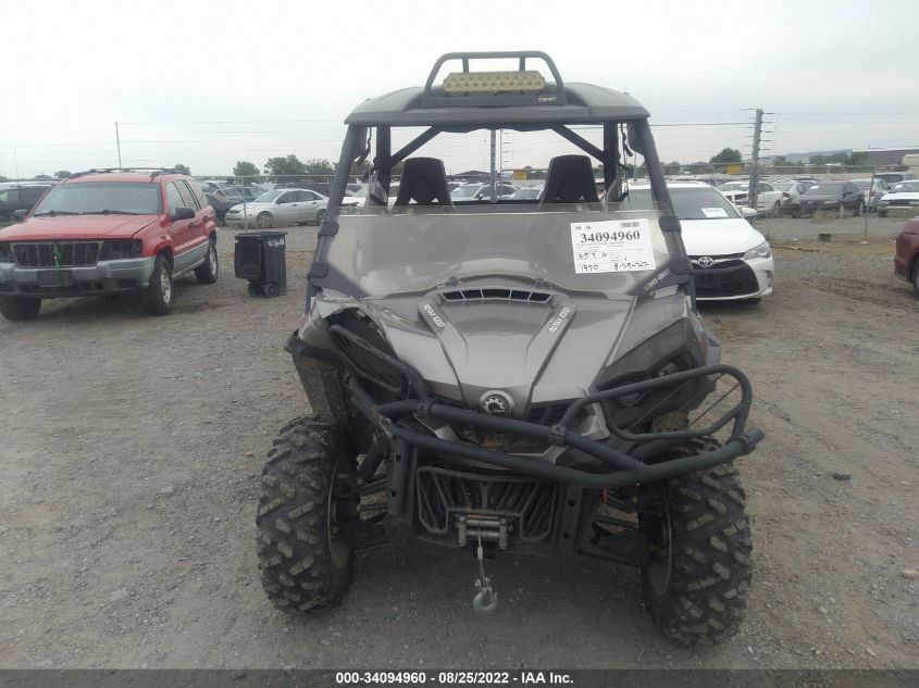 2013 CAN-AM COMMANDER 1000 XT 3JBKKXP13DJ000561
