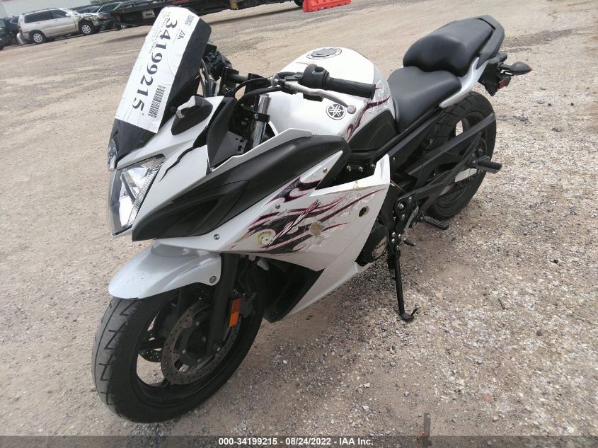2009 YAMAHA FZ6 R JYARJ18E09A002750