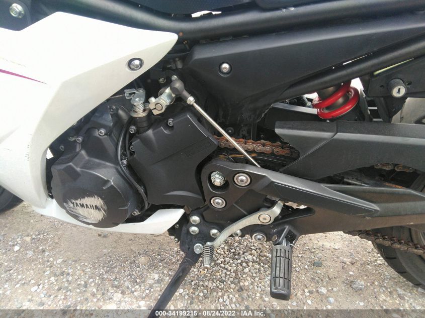 2009 YAMAHA FZ6 R JYARJ18E09A002750