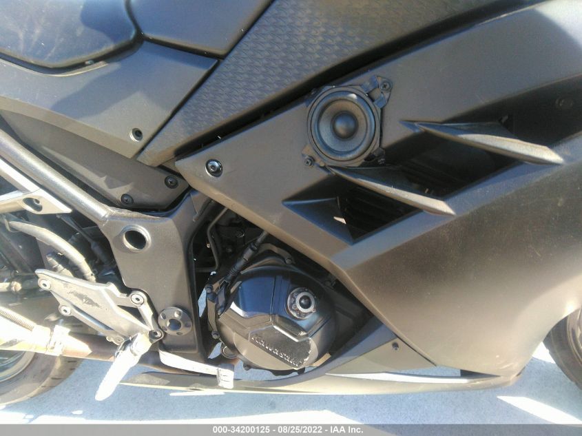 2017 KAWASAKI EX300 B JKAEX8B17HDA38798