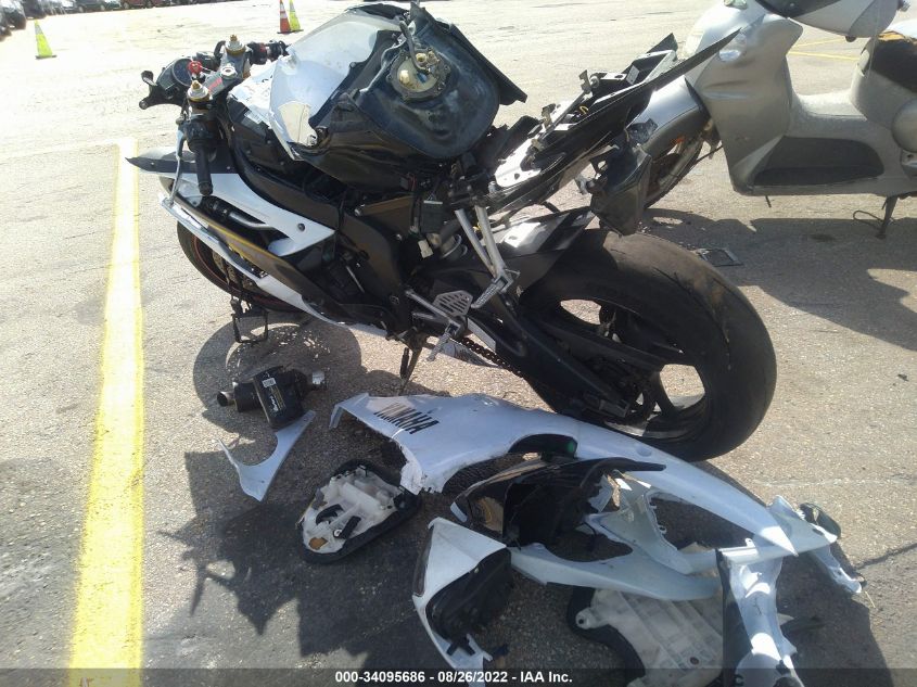 2009 YAMAHA YZFR6 C JYARJ16Y89A002251