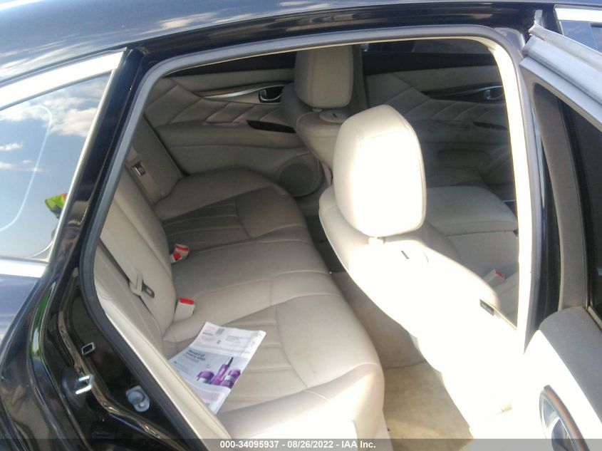 2015 INFINITI Q70 JN1BY1AR3FM562337