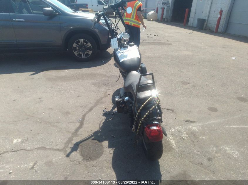 2000 HARLEY-DAVIDSON XL883 C 1HD4CJM13YK110301
