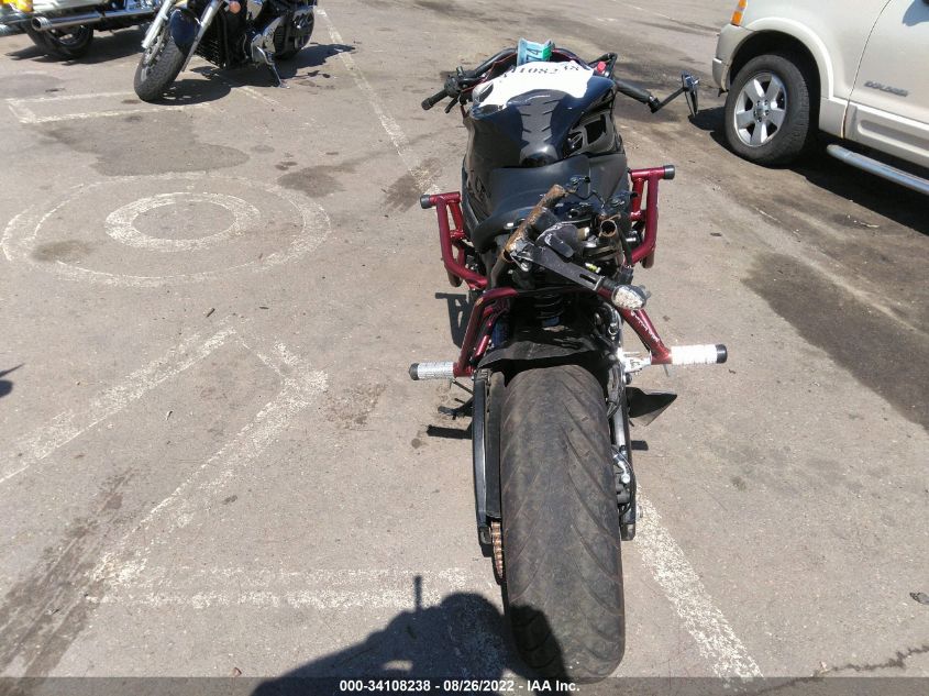 2016 SUZUKI GSX-S1000A JS1GT7AA3G2100186