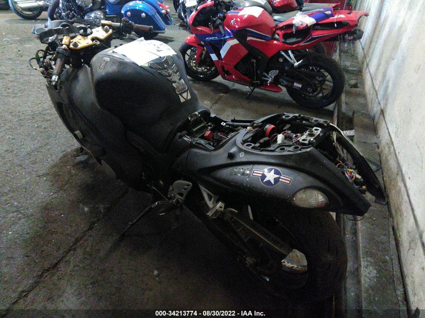 2013 SUZUKI GSX1300 RA JS1GX72B2D2100915