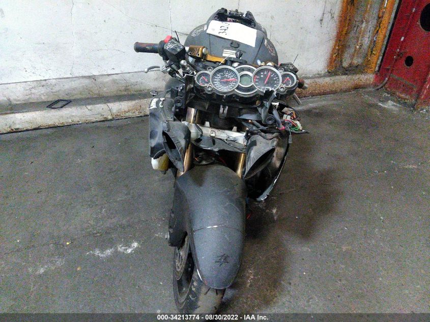 2013 SUZUKI GSX1300 RA JS1GX72B2D2100915