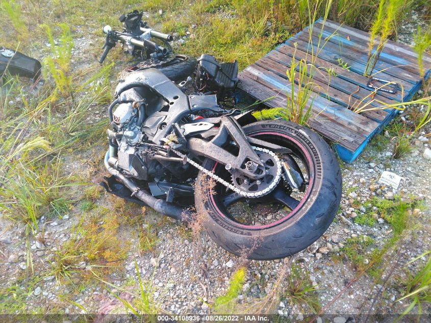 2011 KAWASAKI ZX1000 J JKAZXCJ12BA004098
