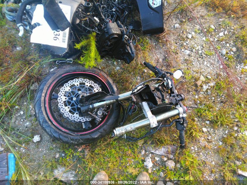 2011 KAWASAKI ZX1000 J JKAZXCJ12BA004098