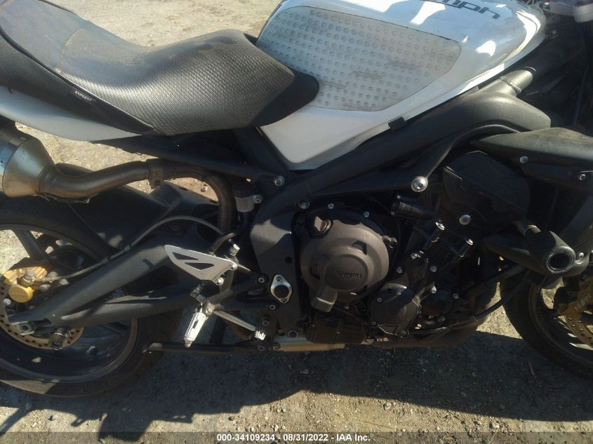 2012 TRIUMPH MOTORCYCLE STREET TRIPLE R SMTD02NE0CT531074
