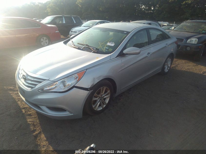 VIN 5NPEB4AC7DH658357 2013 HYUNDAI SONATA no.2