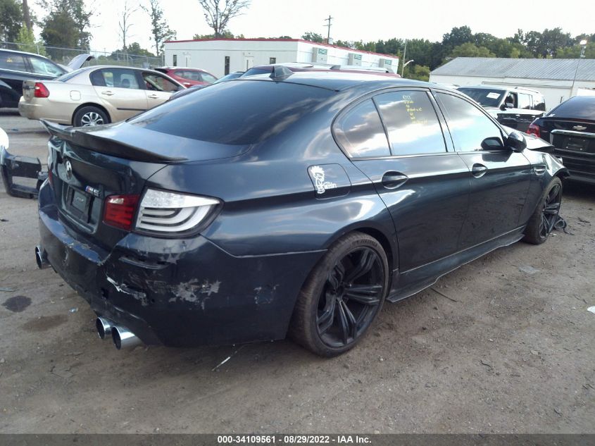 2013 BMW M5 WBSFV9C55DD095749