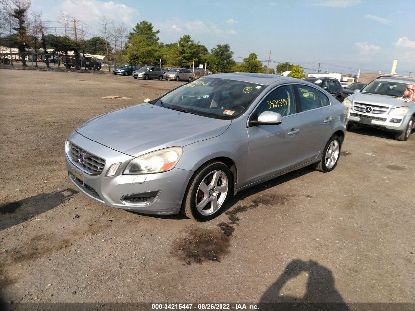 2013 VOLVO S60 T5 YV1612FH9D2171690