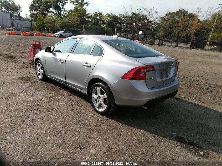 2013 VOLVO S60 T5 YV1612FH9D2171690