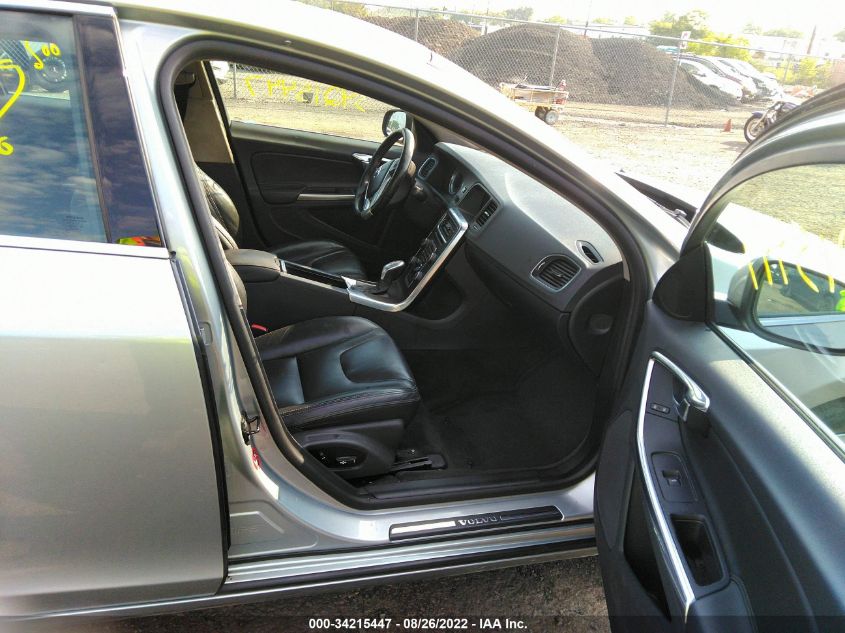 2013 VOLVO S60 T5 YV1612FH9D2171690