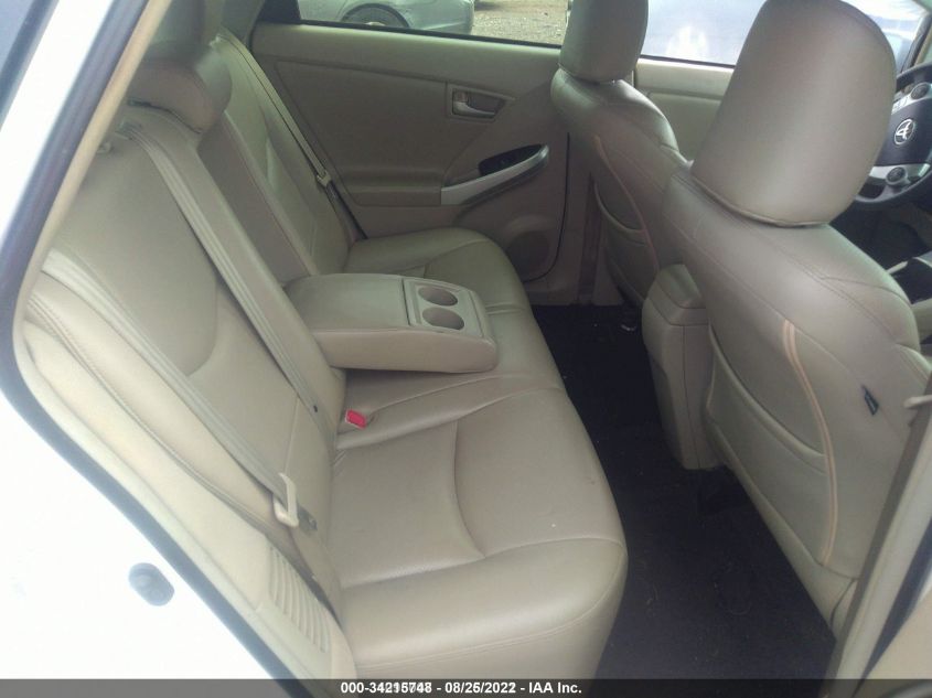 2015 TOYOTA PRIUS FOUR JTDKN3DU6F0396002