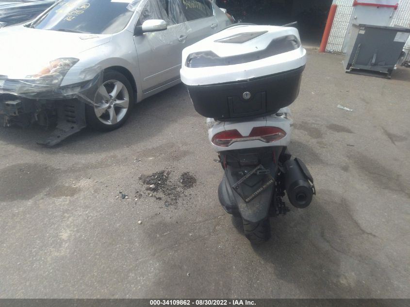 2018 SUZUKI AN400 A JS1DU11E2J2100025