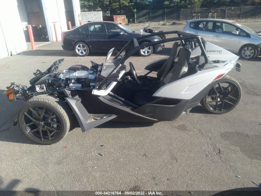 2022 POLARIS SLINGSHOT S WITH TECHNOLOGY PACKAGE 57XAATHD2N8150072
