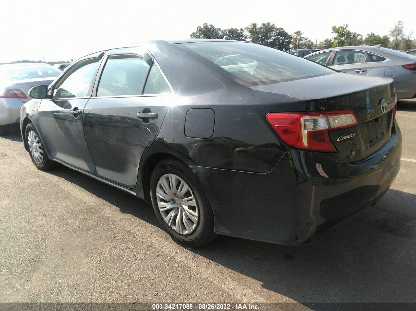 2014 TOYOTA CAMRY HYBRID LE/XLE/SE LIMITED EDITION 4T1BD1FK4EU097601