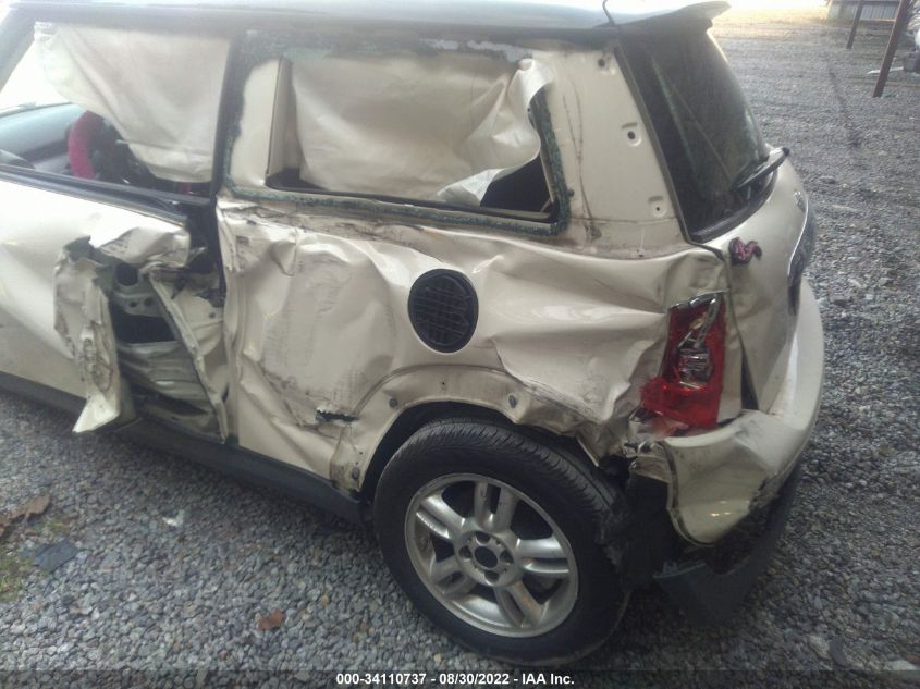 2013 MINI COOPER HARDTOP WMWSU3C50DT690937