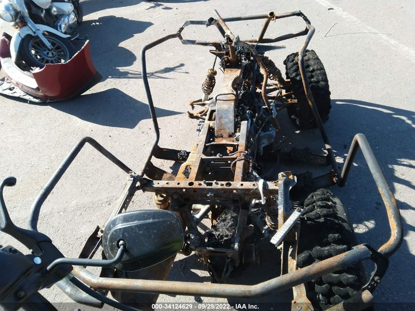 2016 CAN-AM OUTLANDER XT 850/XT-P 850 3JBLKAU29GJ001247