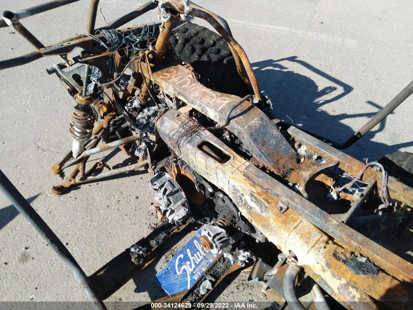 2016 CAN-AM OUTLANDER XT 850/XT-P 850 3JBLKAU29GJ001247