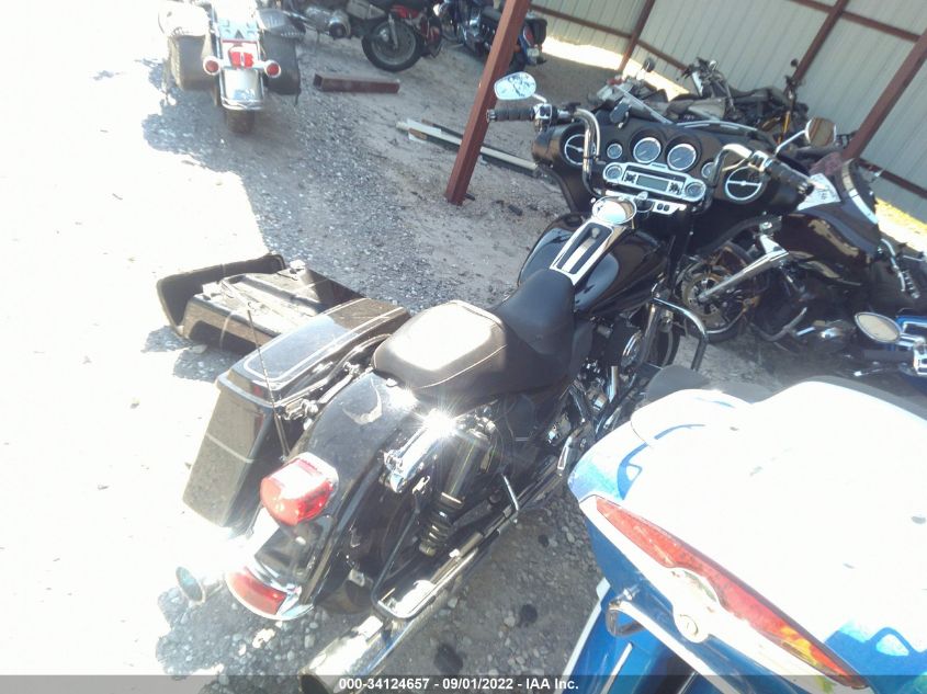 2009 HARLEY-DAVIDSON FLHTCU 1HD1FC4139Y687026