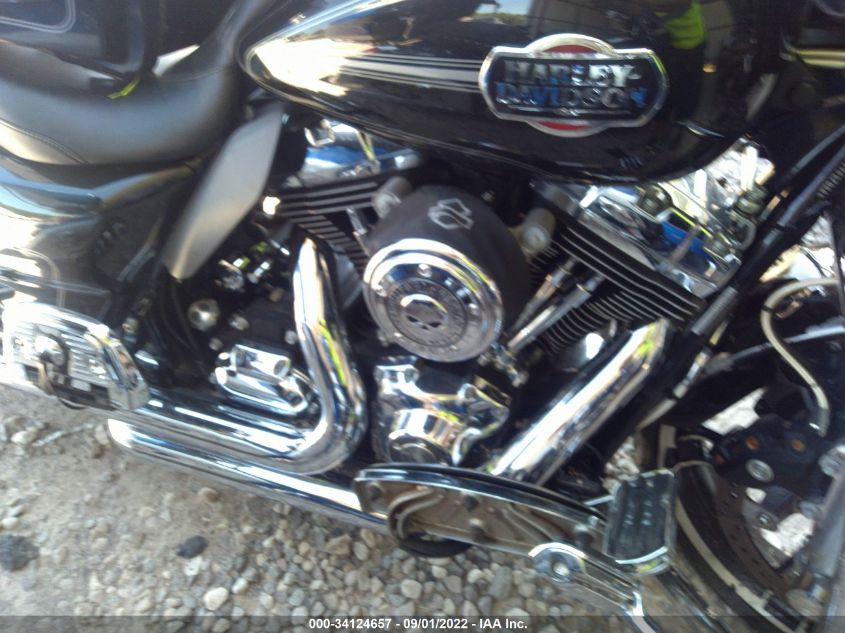 2009 HARLEY-DAVIDSON FLHTCU 1HD1FC4139Y687026