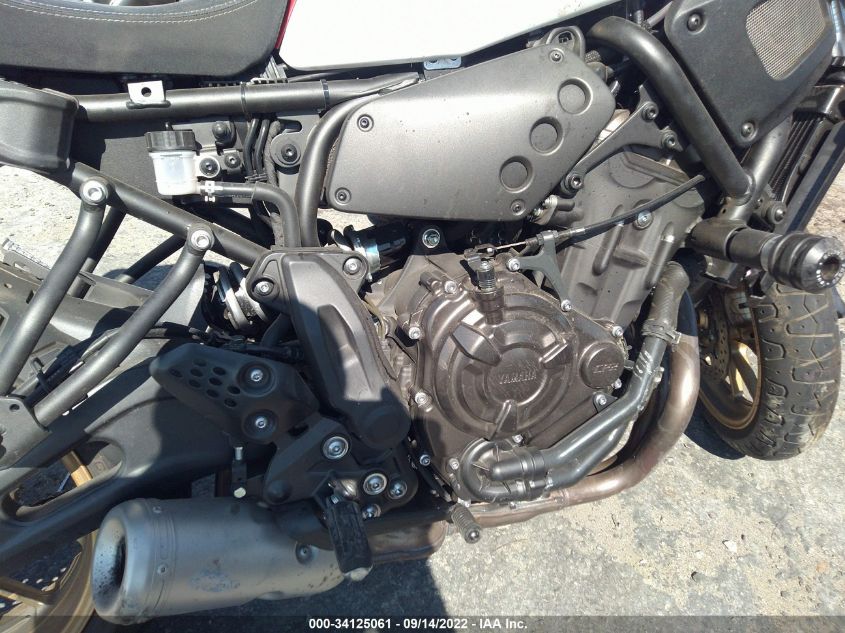 2021 YAMAHA XSR700 C JYARM21Y6MA000527