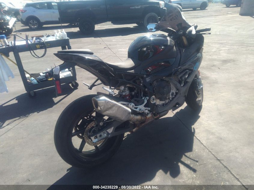 2022 BMW S 1000 RR WB10E2300N6F85420