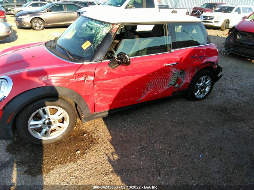 2013 MINI COOPER HARDTOP WMWSU3C53DT682055