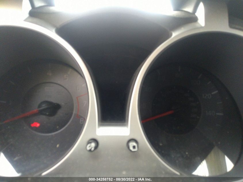 2013 NISSAN JUKE SV JN8AF5MR6DT217800