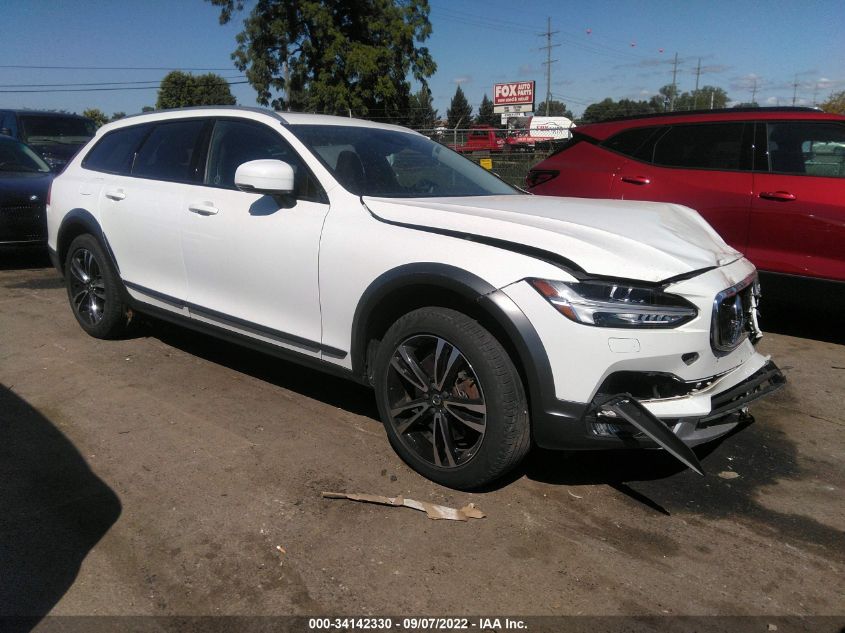 2017 VOLVO V90 CROSS COUNTRY YV4A22NL2H1006396