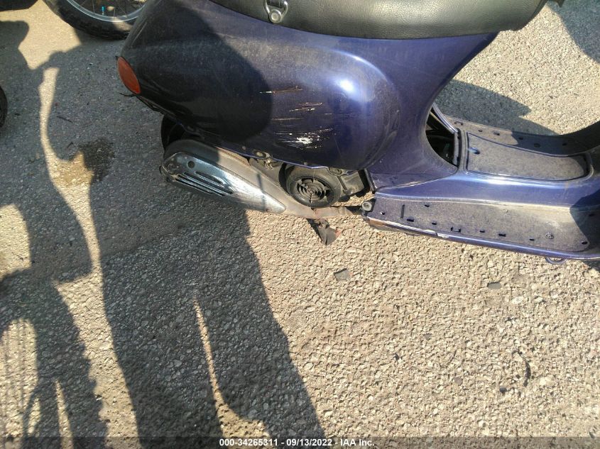 2001 VESPA M198F ZAPM198F815002951