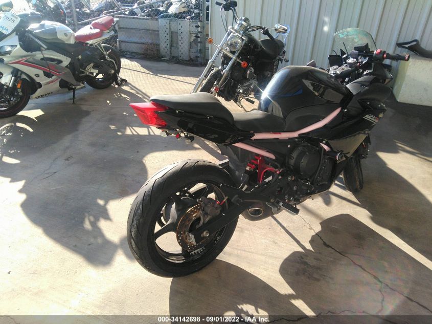 2016 YAMAHA FZ6 R JYARJ18E9GA014845