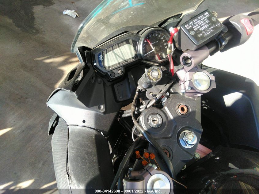 2016 YAMAHA FZ6 R JYARJ18E9GA014845