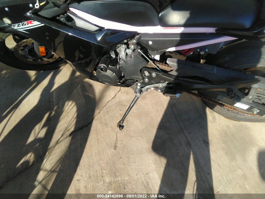 2016 YAMAHA FZ6 R JYARJ18E9GA014845