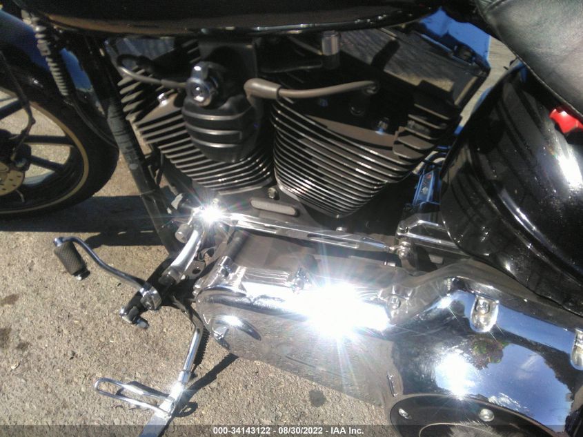 2014 HARLEY-DAVIDSON FXSB BREAKOUT 1HD1BFV38EB031379