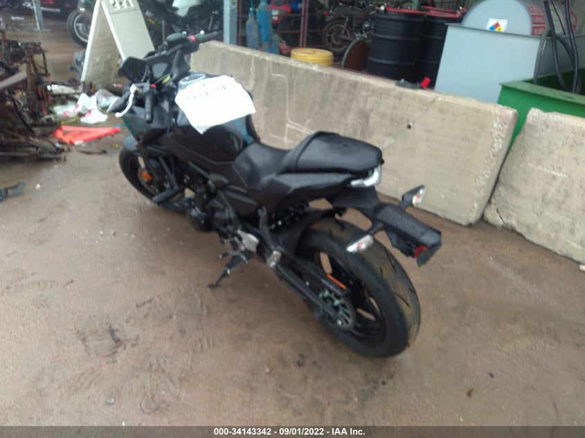 VIN ML5EREL15MDA34962 2021 KAWASAKI ER650 L